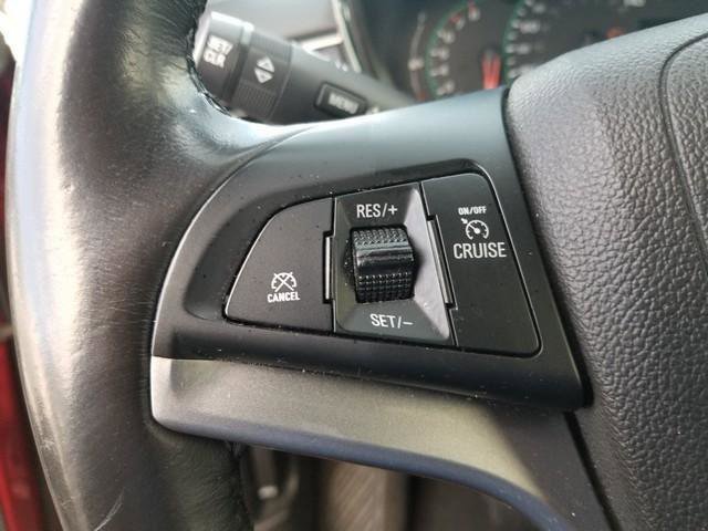 Used 2019 Chevrolet Trax LT w/ LT Convenience Package image 22