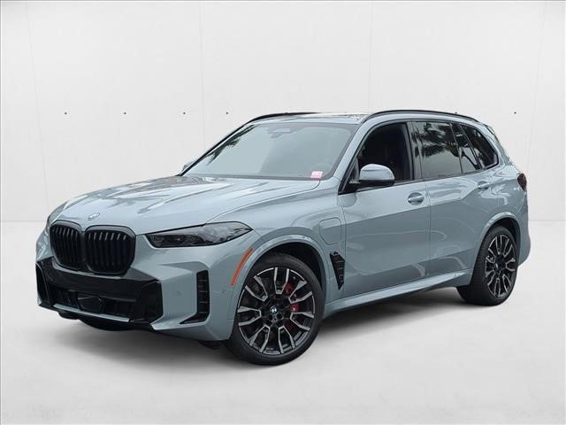 New 2026 BMW X5 xDrive50e w/ M Sport Package