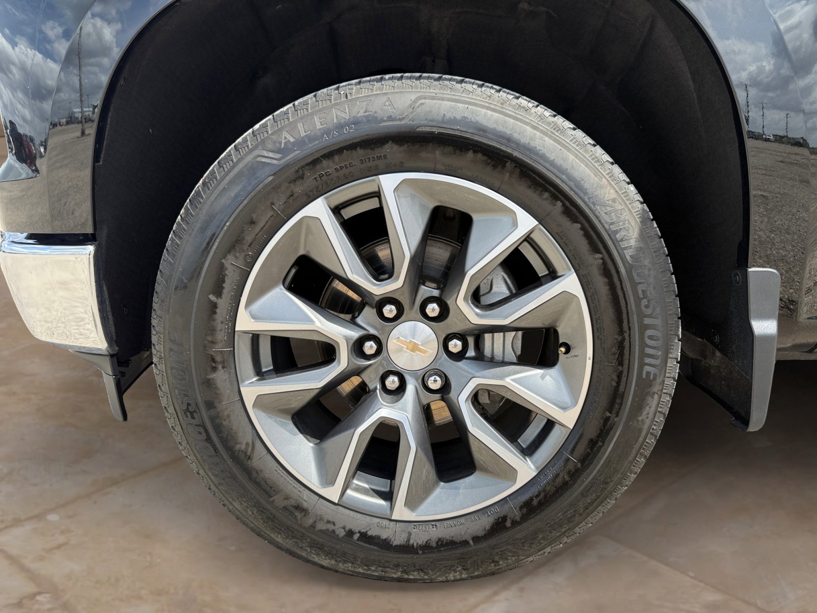 Used 2024 Chevrolet Silverado 1500 LT image 31