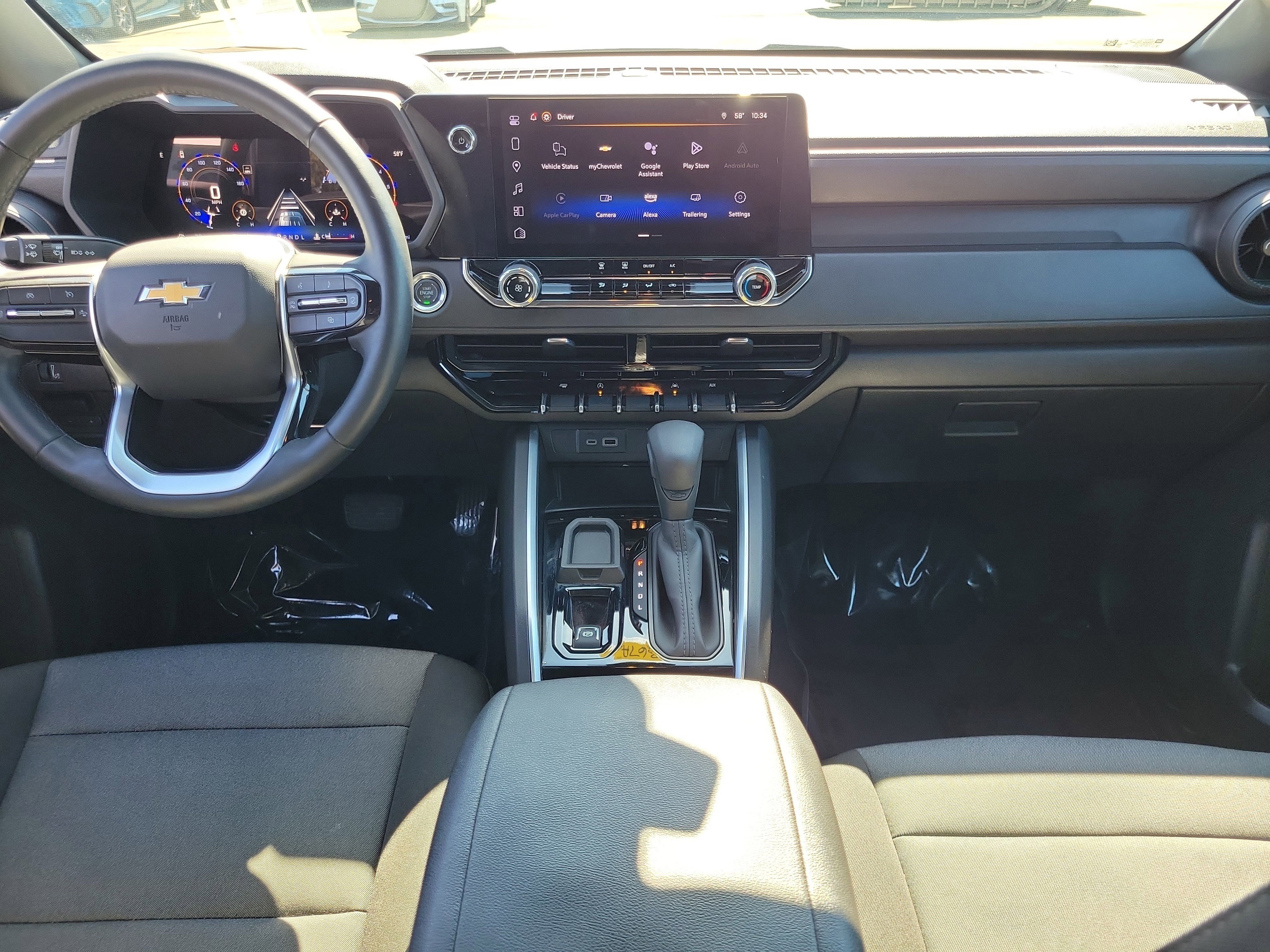 Used 2025 Chevrolet Colorado W/T w/ WT Custom Package RWD image 9
