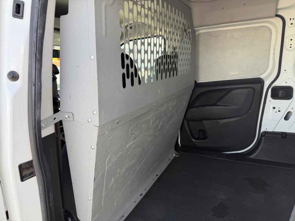 Used 2019 RAM ProMaster City Tradesman FWD image 21