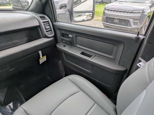 New 2026 RAM 3500 Tradesman AWD/4WD image 15