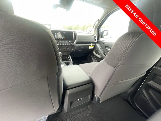 Certified 2025 Nissan Frontier SV image 20