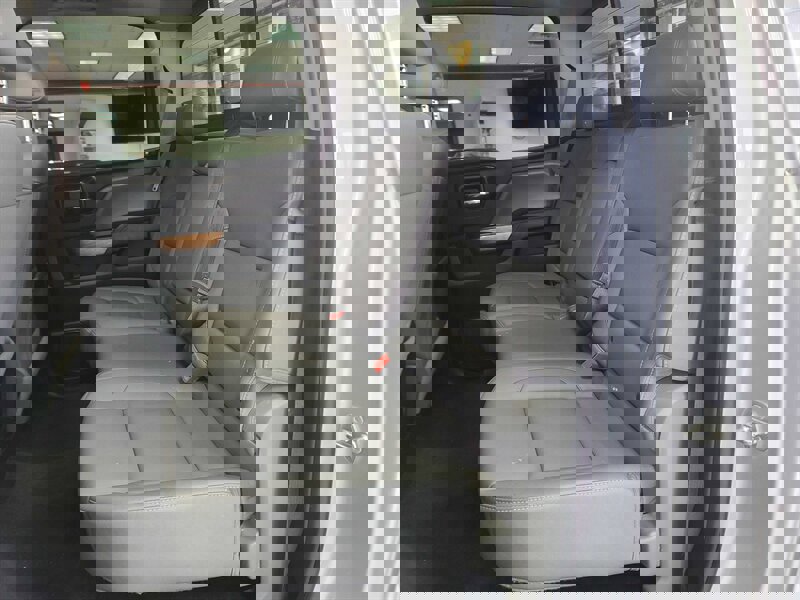 Used 2017 Chevrolet Silverado 1500 LTZ w/ Sport Package AWD/4WD image 13