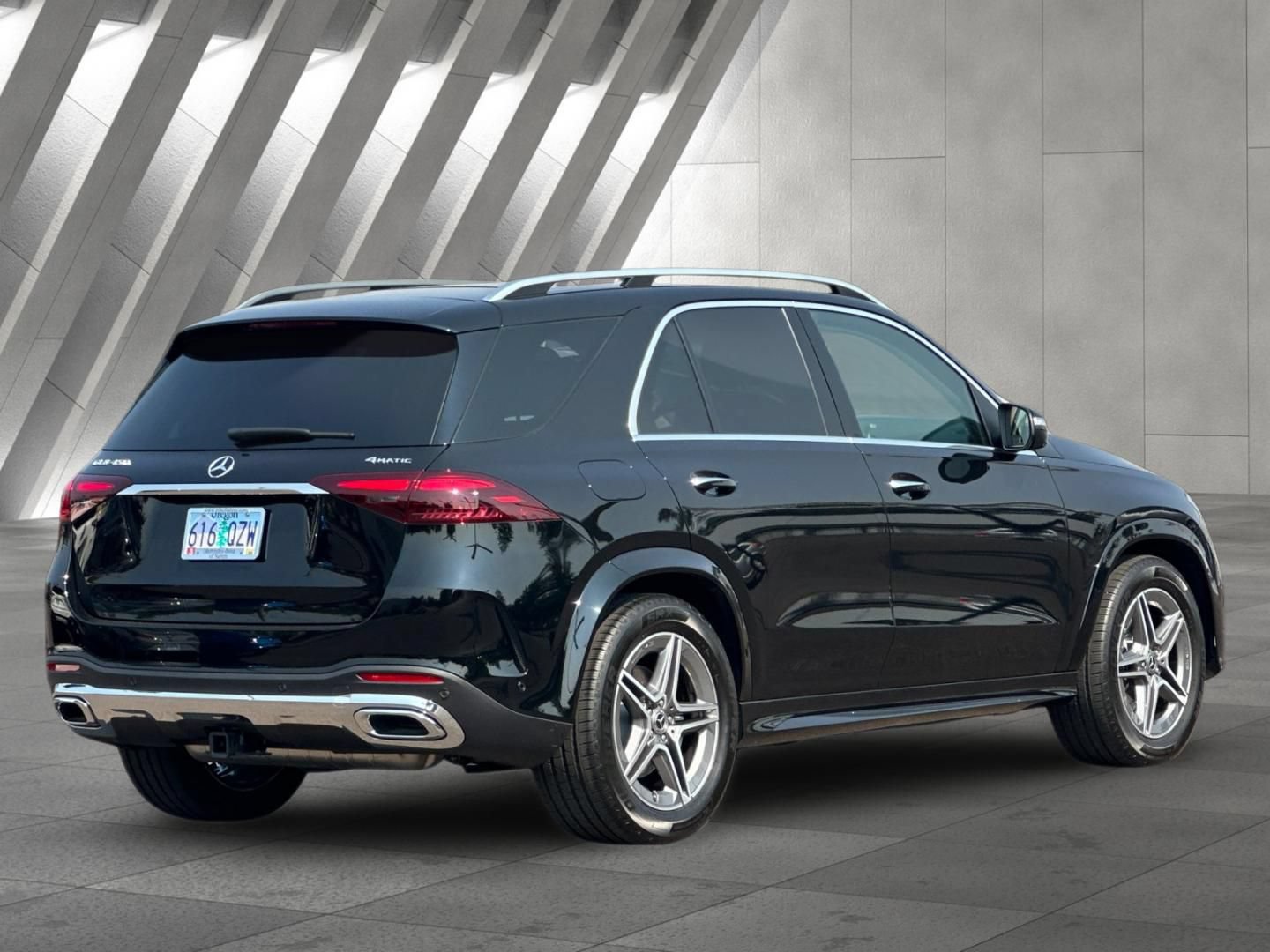 Certified 2026 Mercedes-Benz GLE 450 4MATIC image 4