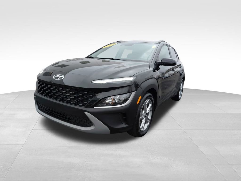 Used 2023 Hyundai Kona SEL image 1
