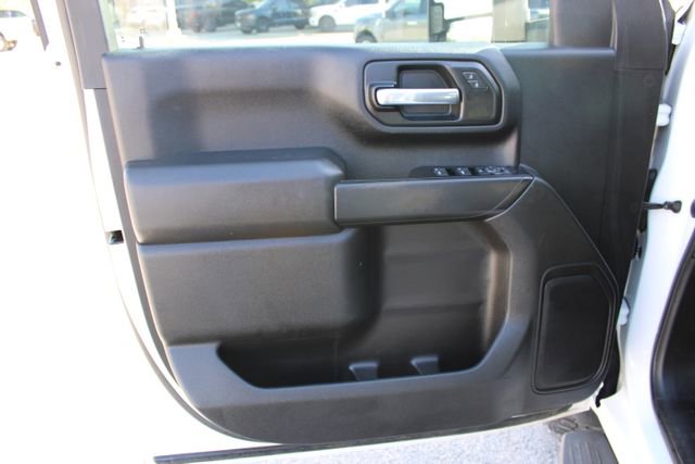 Used 2020 GMC Sierra 2500 4x4 Crew Cab w/ Convenience Package image 13