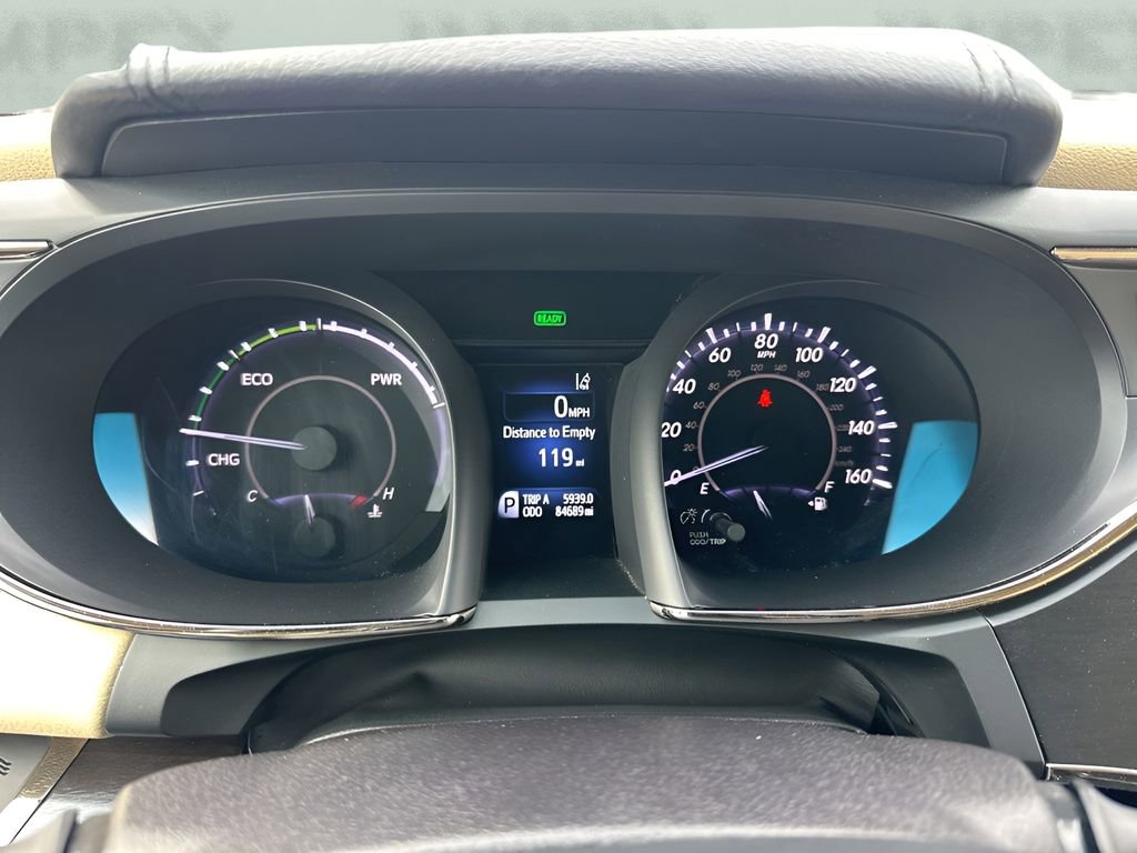 Used 2018 Toyota Avalon Limited w/ All Weather Liner Package image 25