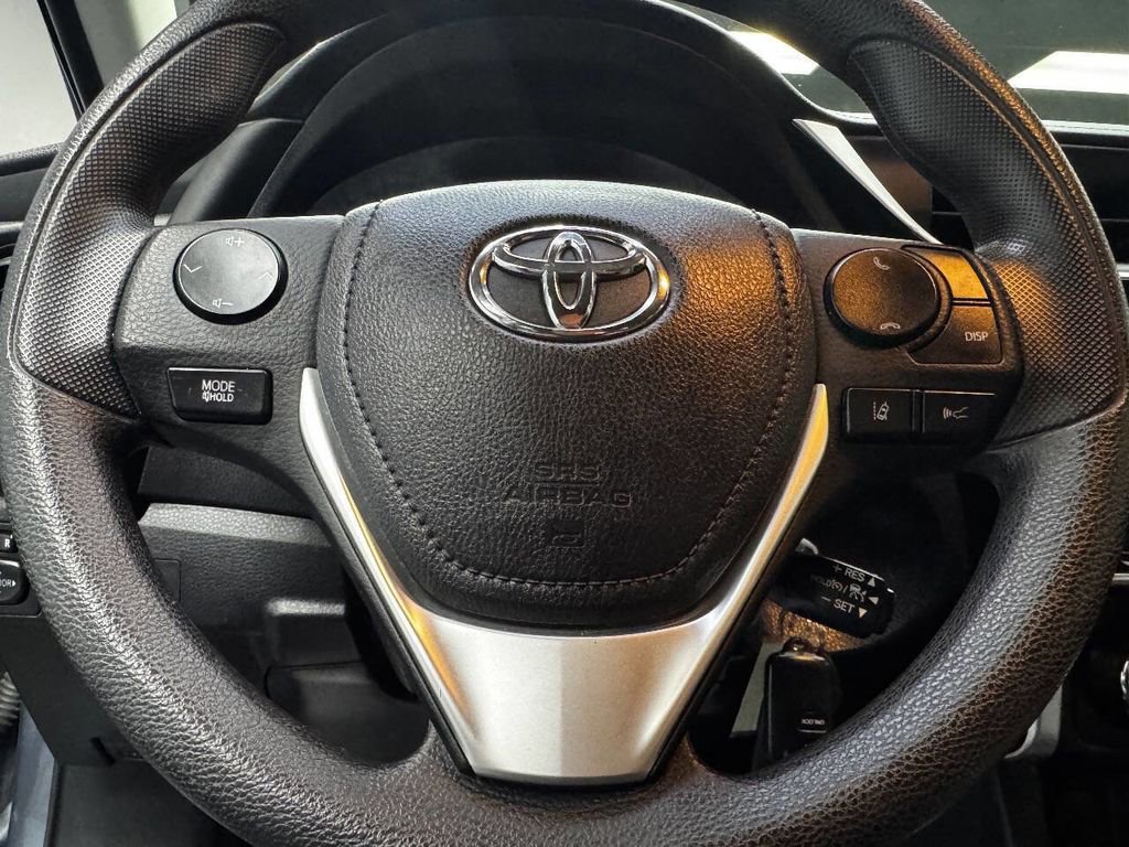Used 2017 Toyota Corolla L FWD image 22