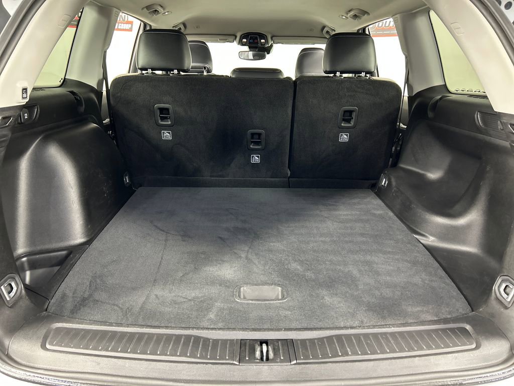 Used 2023 Jeep Grand Cherokee Limited AWD/4WD image 19