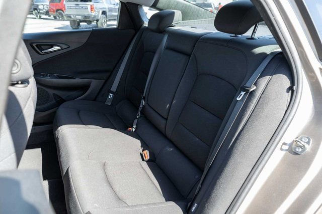 Used 2023 Chevrolet Malibu LT image 14