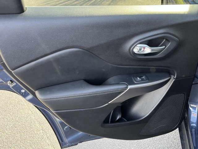 Used 2021 Jeep Cherokee Latitude Lux image 15