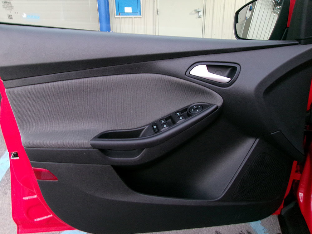 Used 2014 Ford Focus SE FWD image 14
