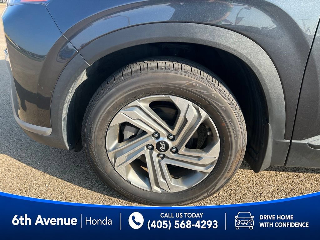 Used 2023 Hyundai Santa Fe SEL FWD image 9