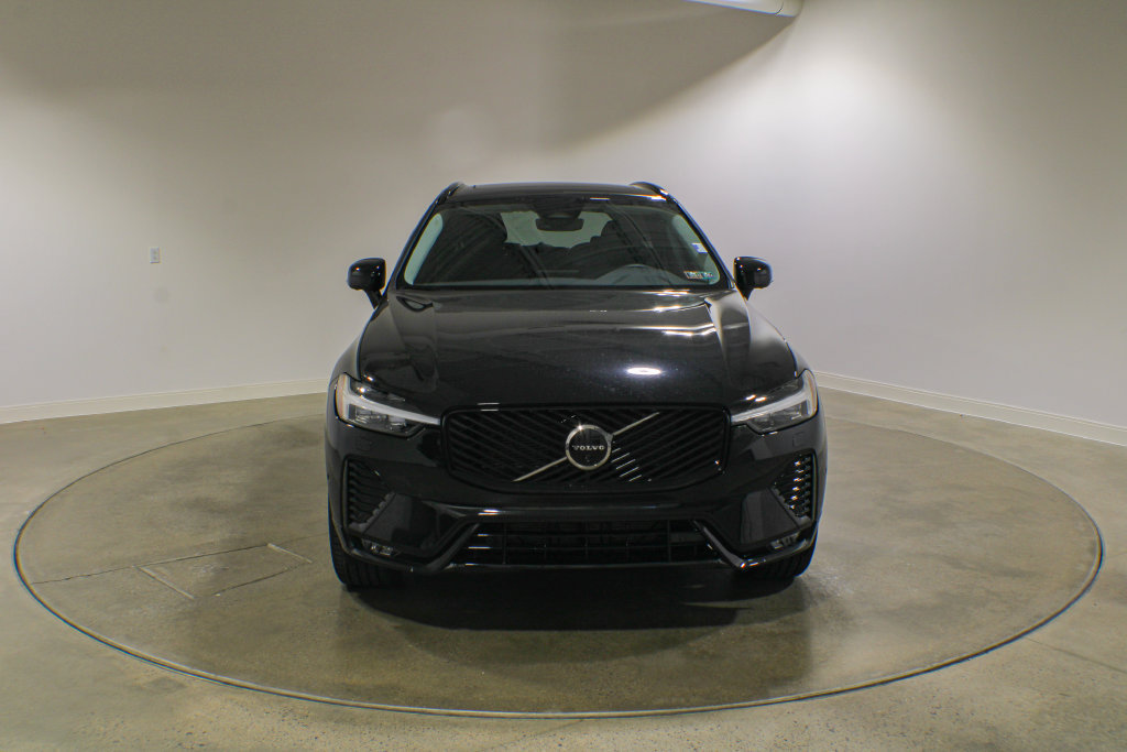 Certified 2026 Volvo XC60 B5 Plus AWD/4WD image 8