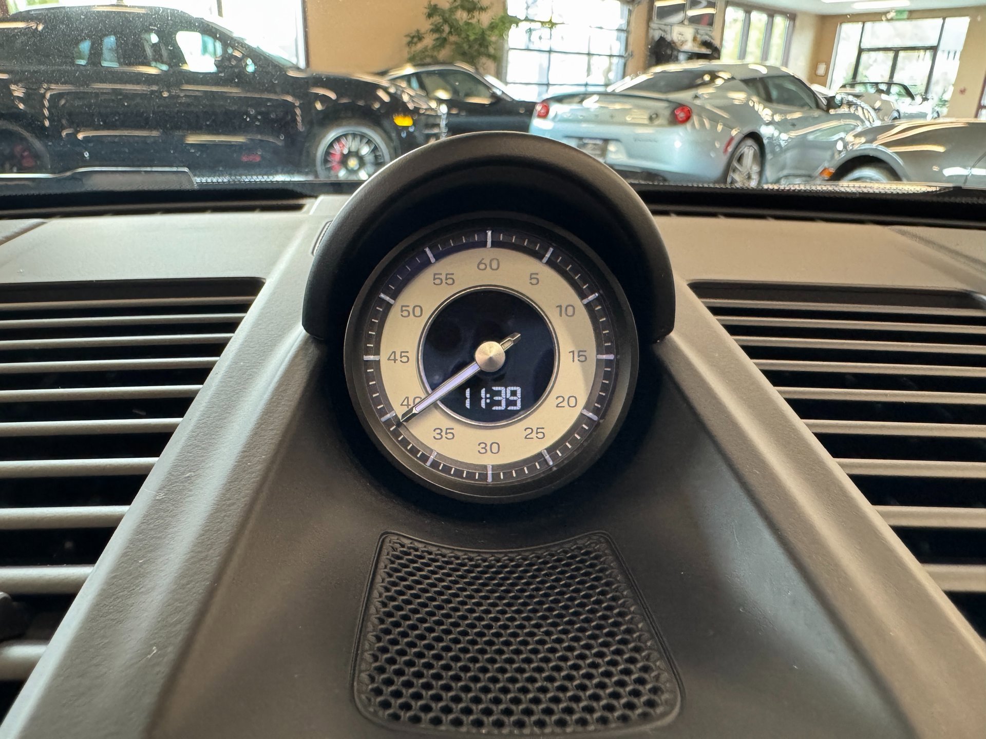 Used 2024 Porsche 911 Turbo image 74