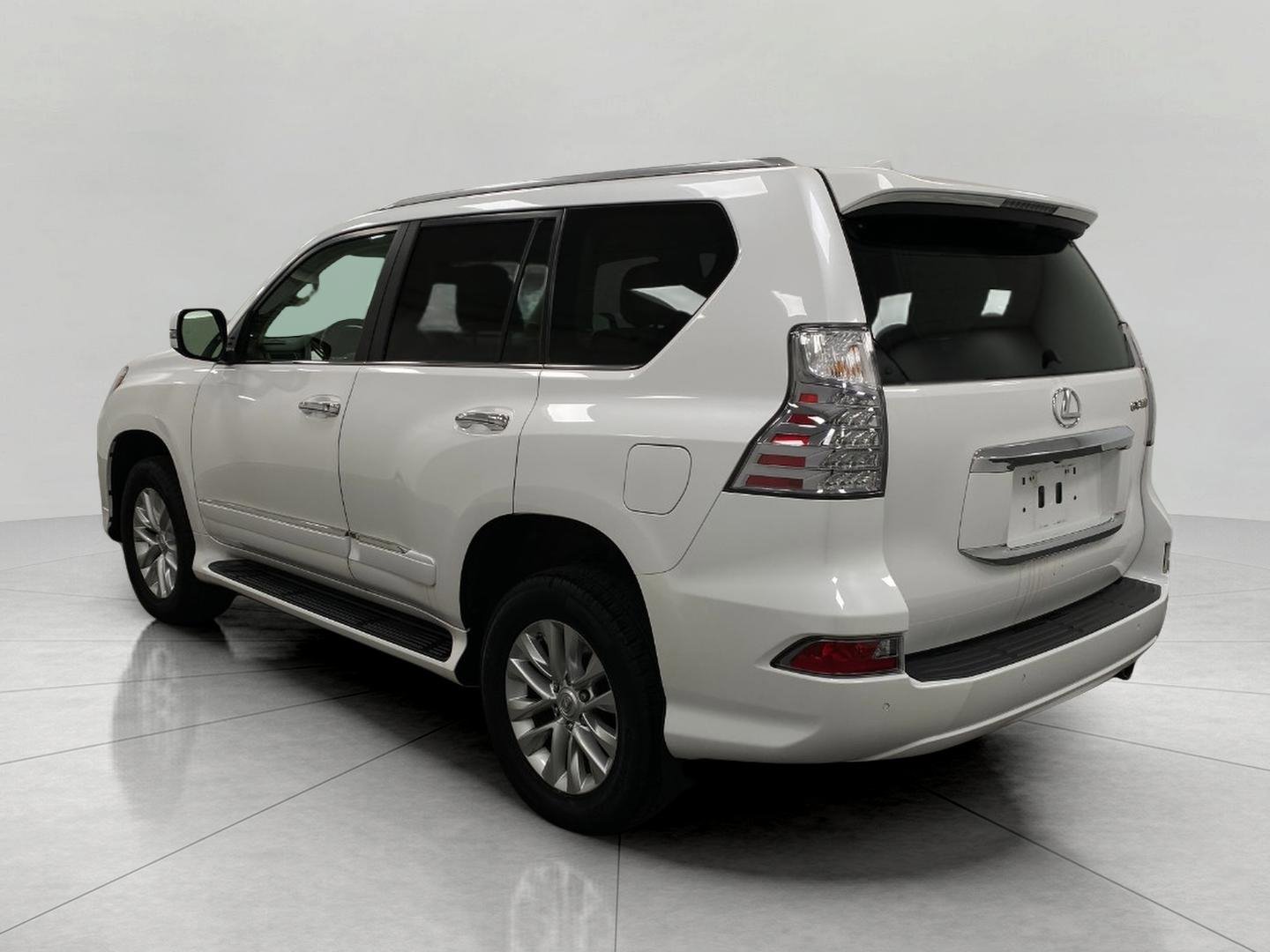 Used 2018 Lexus GX 460 Premium w/ Premium Package image 7