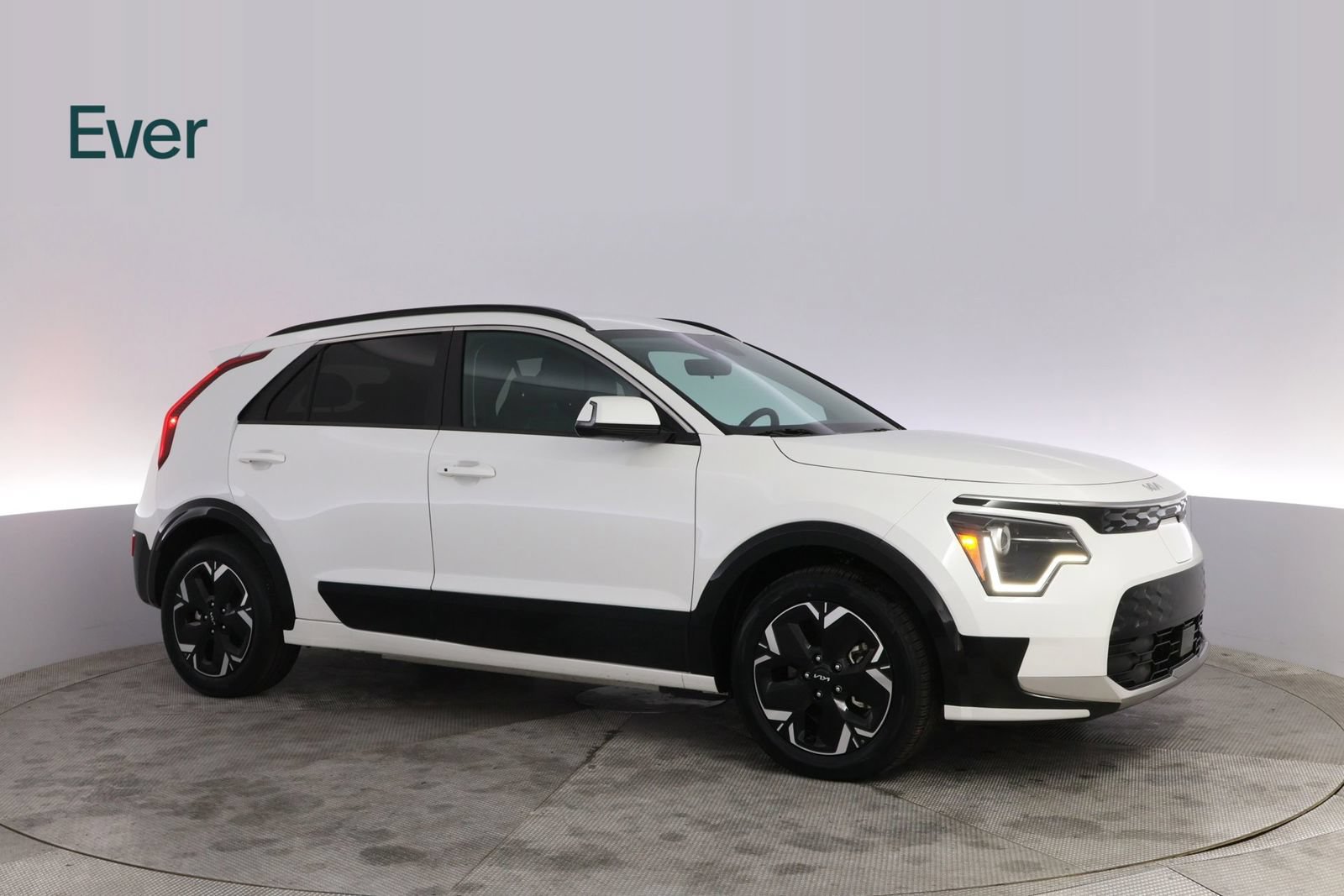 Used 2024 Kia Niro Wind FWD image 14