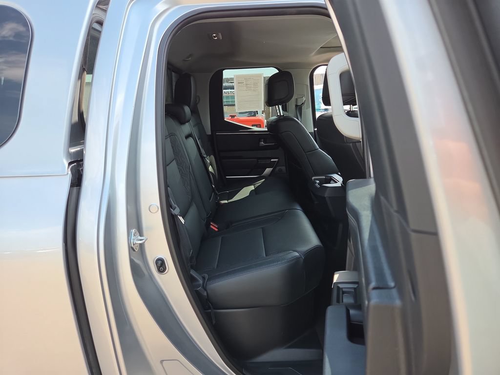 Used 2023 Toyota Tundra Limited AWD/4WD image 9
