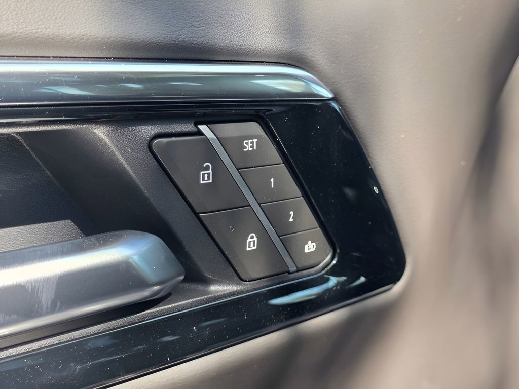 New 2026 Chevrolet Suburban RST image 20