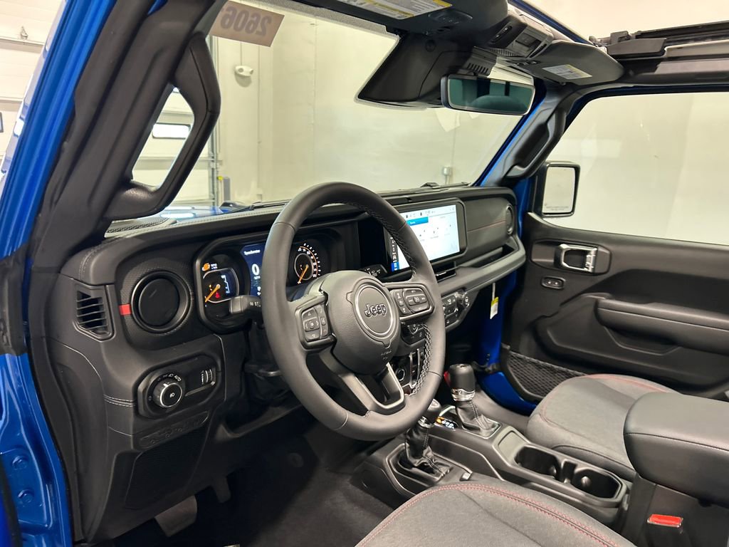 New 2026 Jeep Wrangler Unlimited Rubicon w/ Technology Group image 16