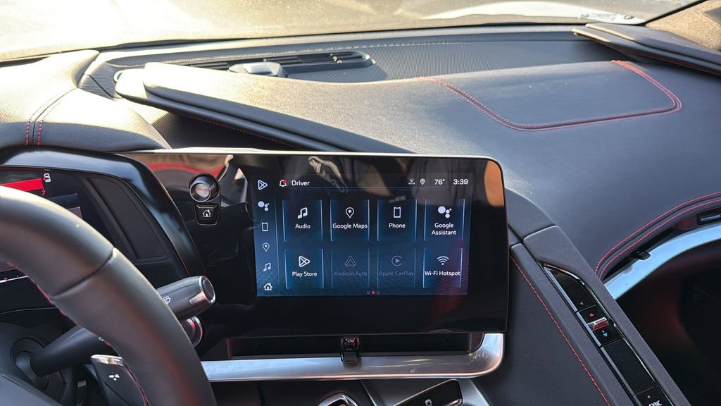 Used 2025 Chevrolet Corvette Stingray Convertible w/ 1LT image 12