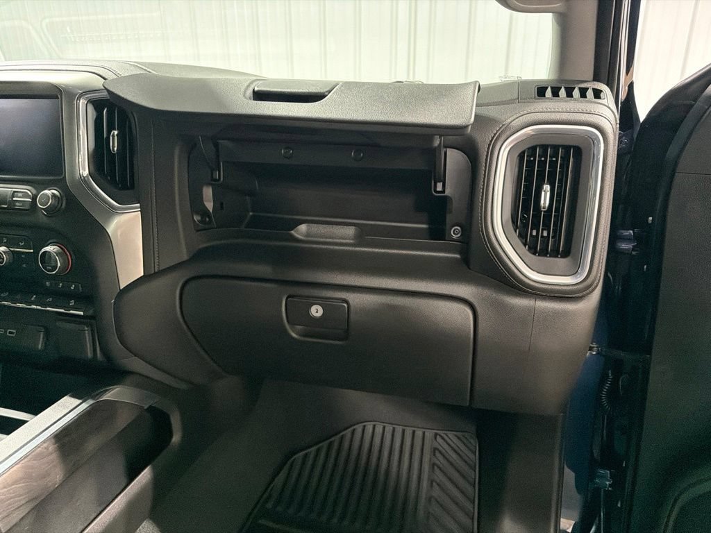 Certified 2021 Chevrolet Silverado 1500 LTZ w/ Safety Package II AWD/4WD image 25