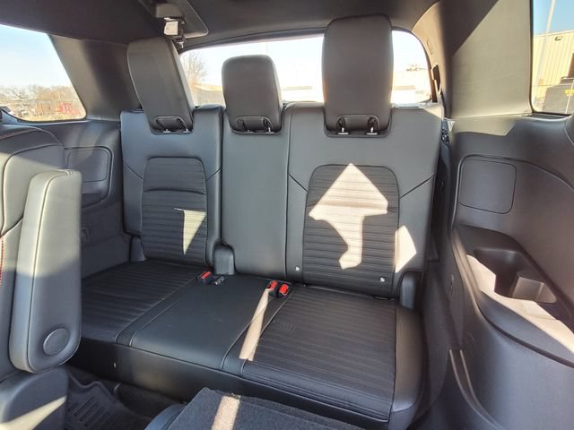 New 2026 Nissan Pathfinder Rock Creek w/ Rock Creek Premium Package AWD/4WD image 13