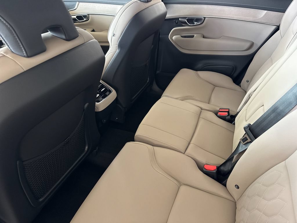 New 2026 Volvo XC90 B6 Plus AWD/4WD image 11