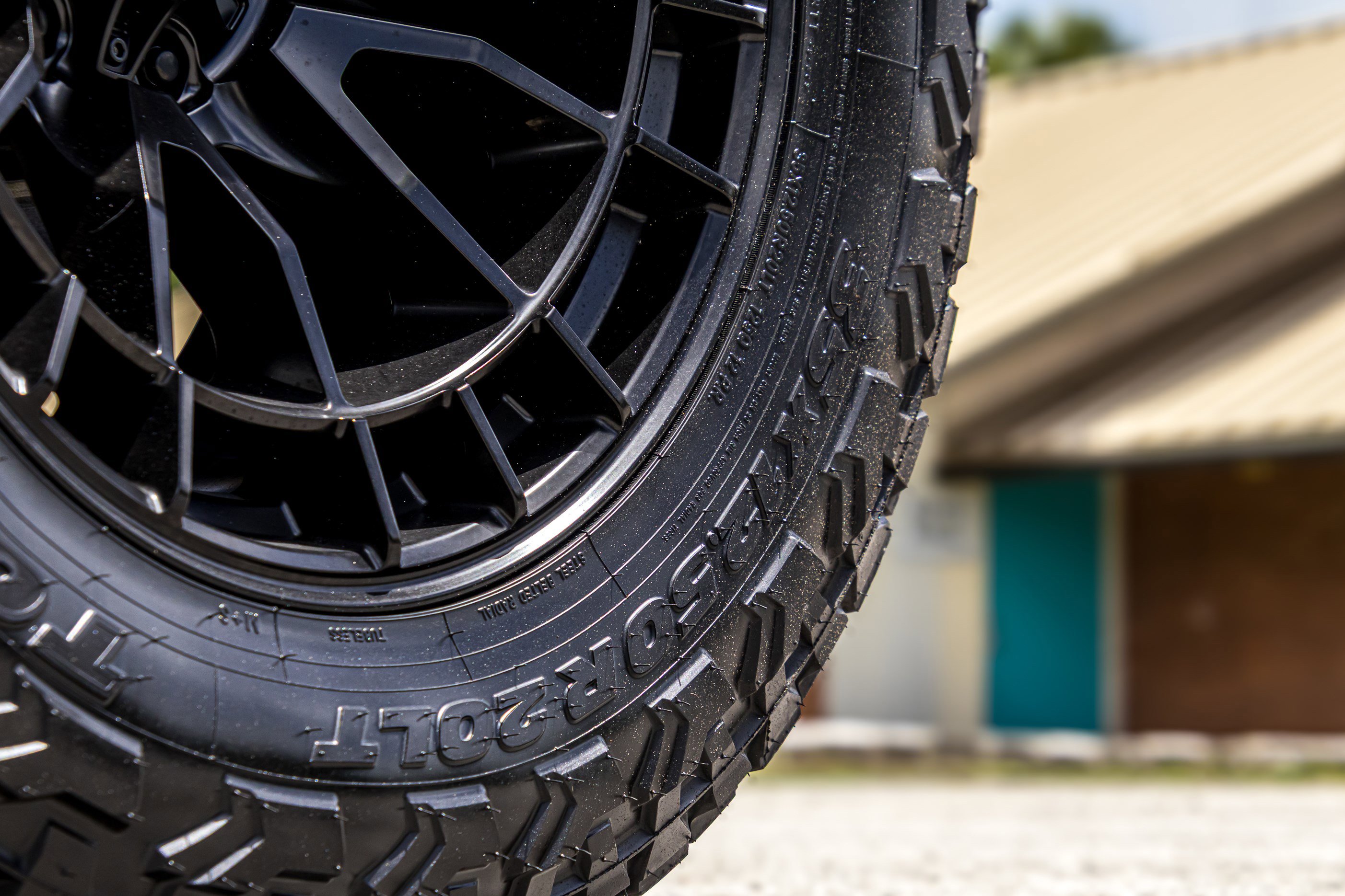 New 2025 Ford Bronco Badlands image 14