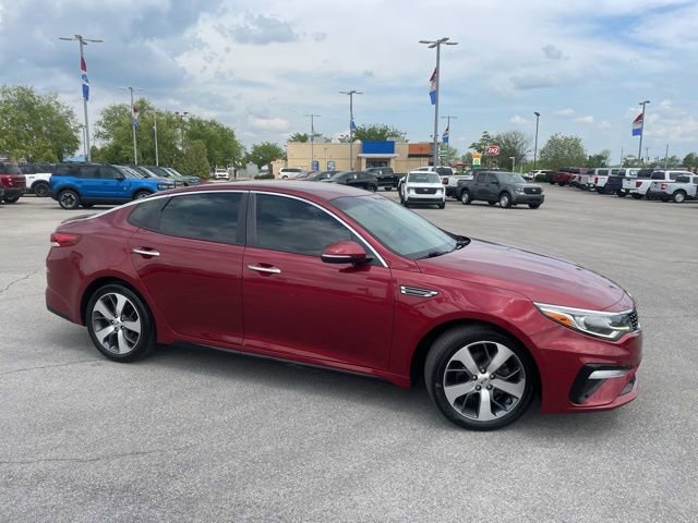 Used 2020 Kia Optima S FWD image 2