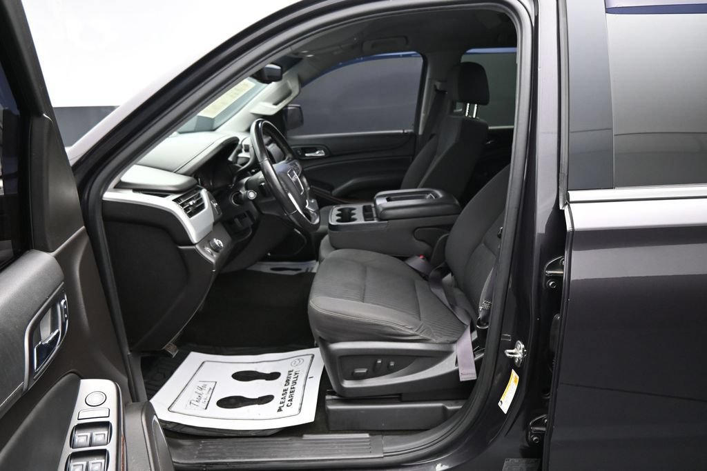 Used 2016 GMC Yukon SLE RWD image 9