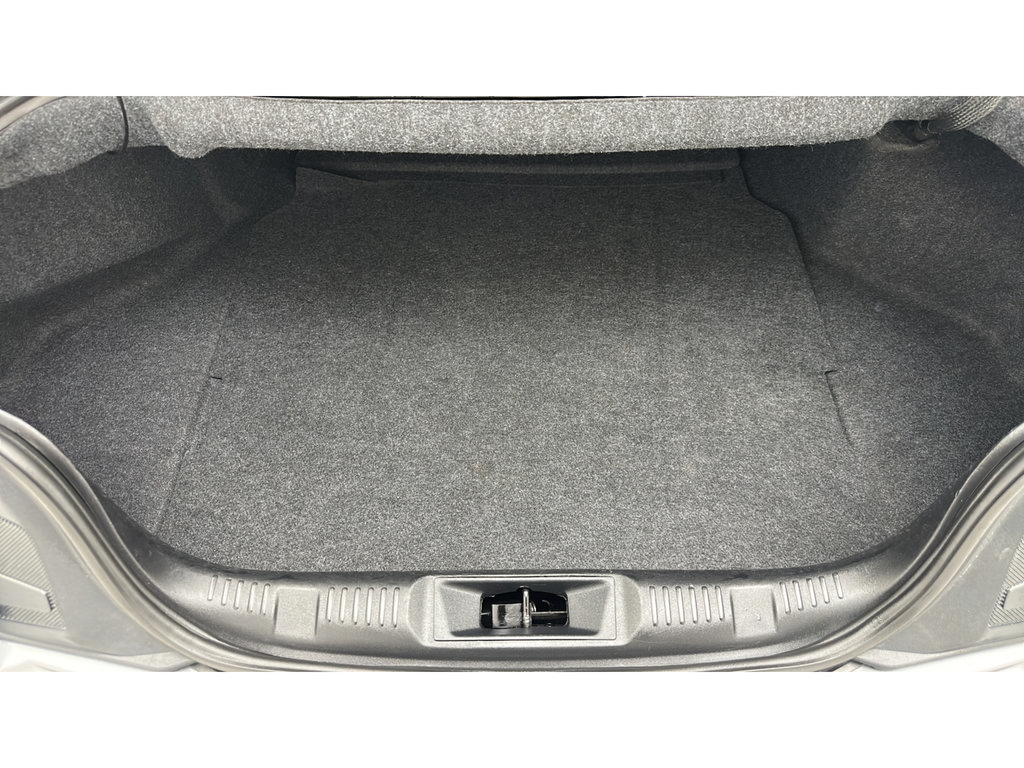 Used 2025 Ford Mustang Premium RWD image 24
