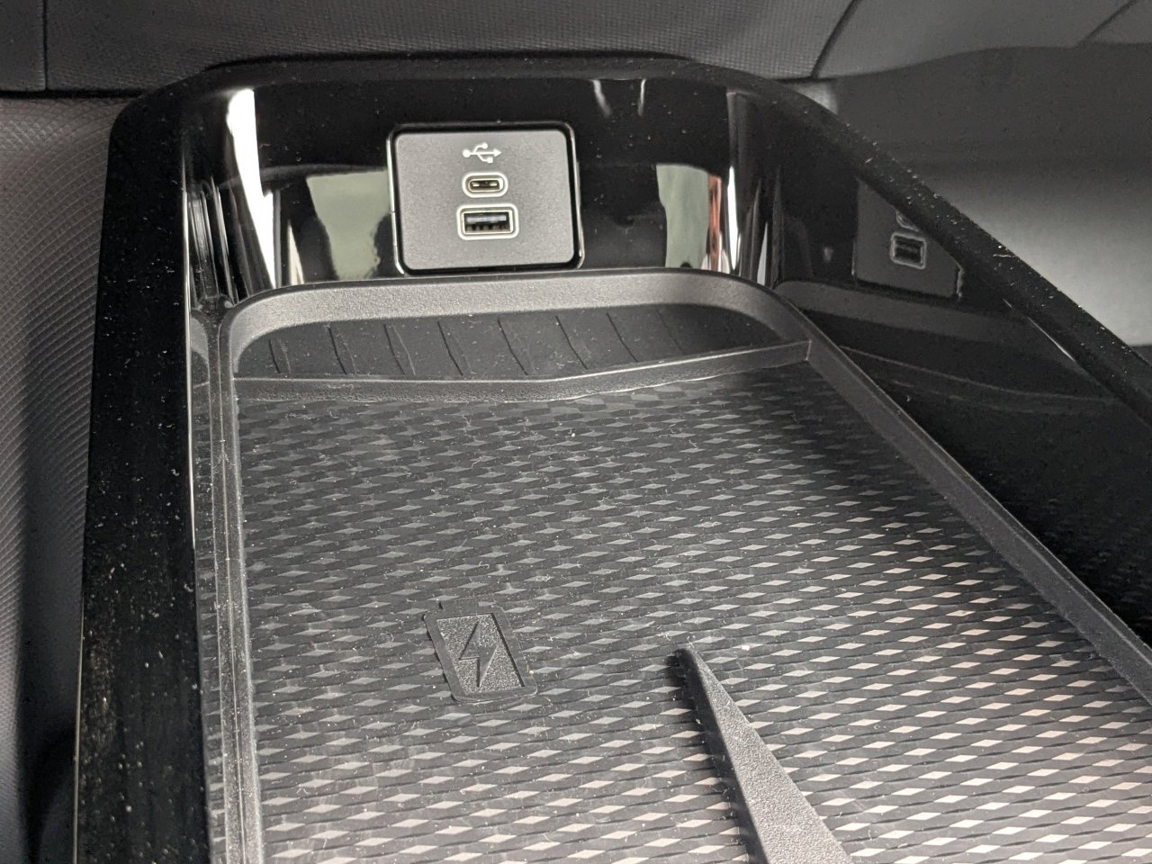 New 2025 Ford Mustang Mach-E GT w/ Interior Protection Package image 27