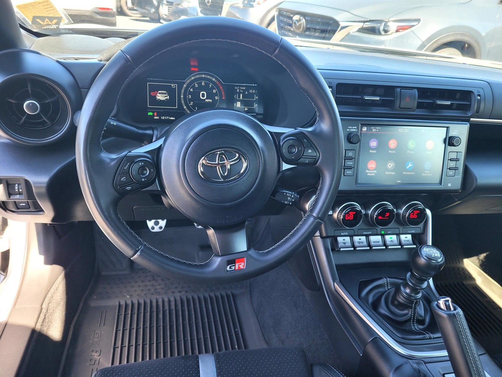 Used 2025 Toyota GR86 Premium w/ ALL Weather Mat Package (TMS) RWD image 16