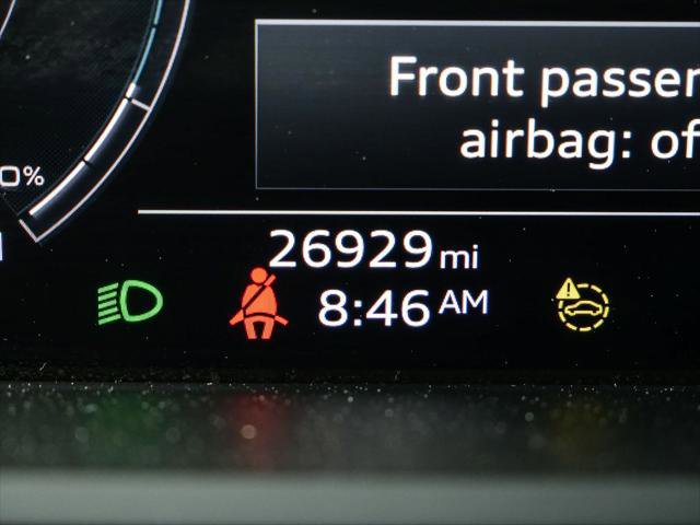 Used 2022 Audi e-tron Premium w/ Convenience Plus Package AWD/4WD image 8