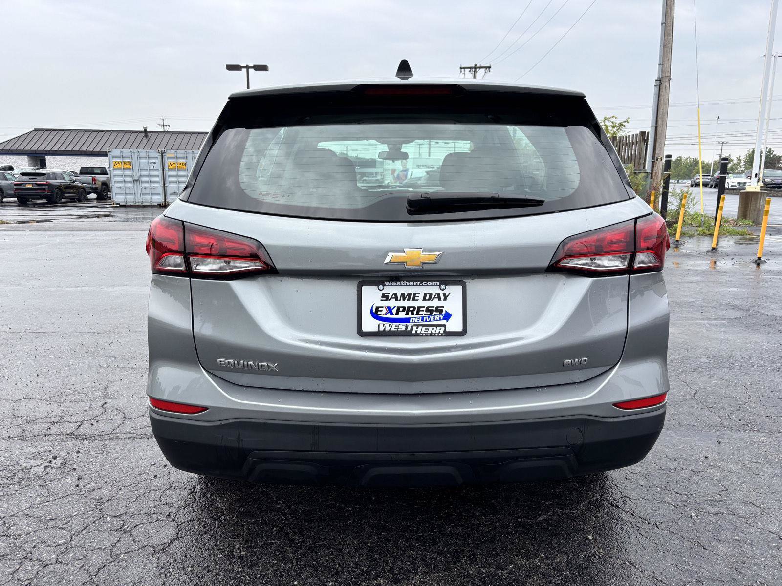 Used 2024 Chevrolet Equinox LS AWD/4WD image 6