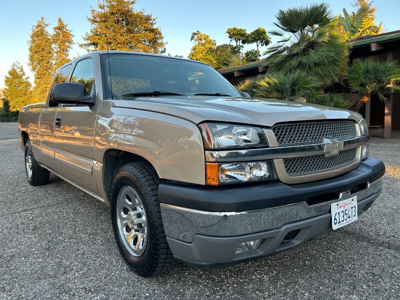 Used 2005 Chevrolet Silverado 1500 LS w/ Light Duty Power Package RWD image 8