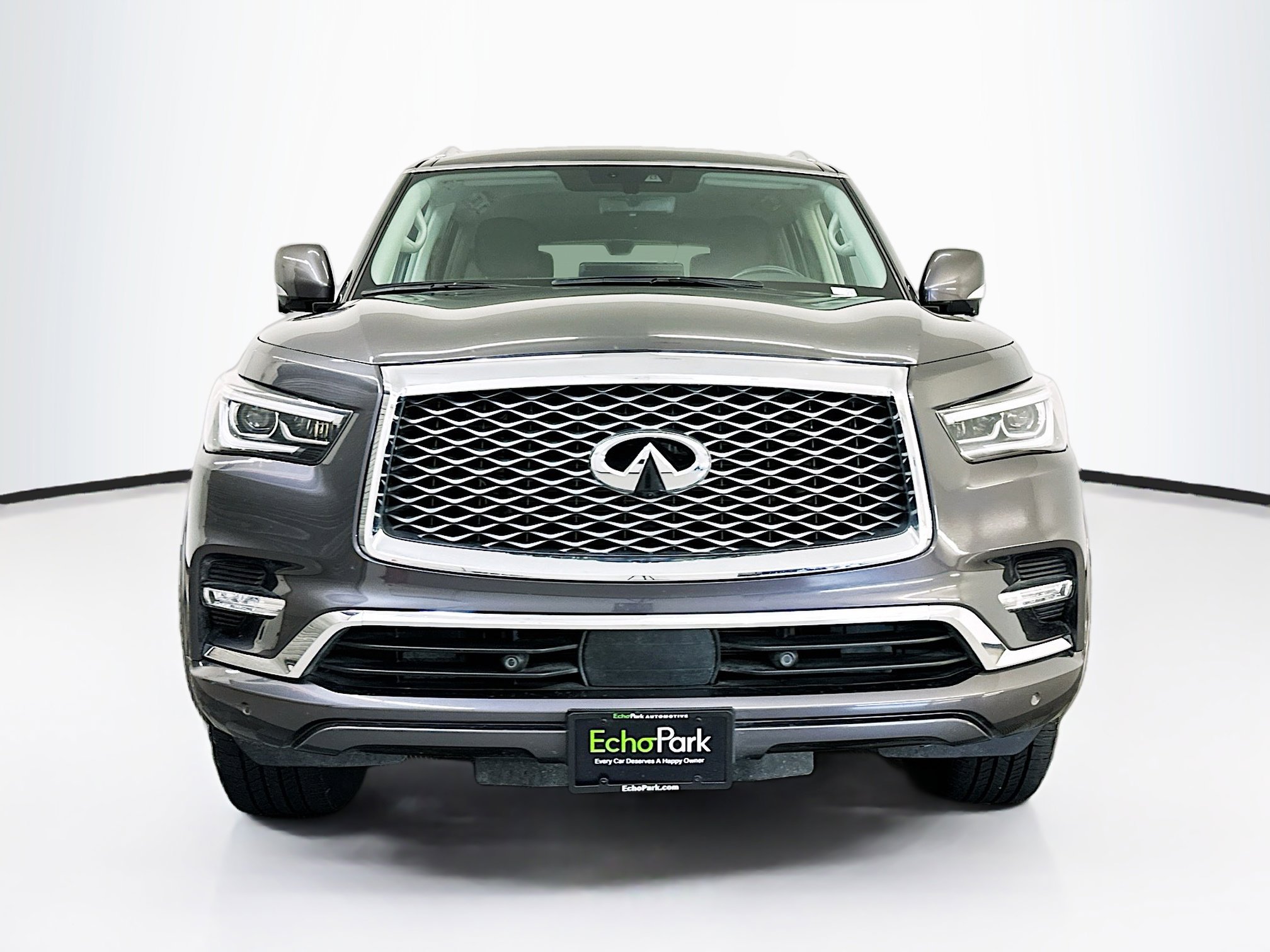 Used 2024 INFINITI QX80 Luxe image 2