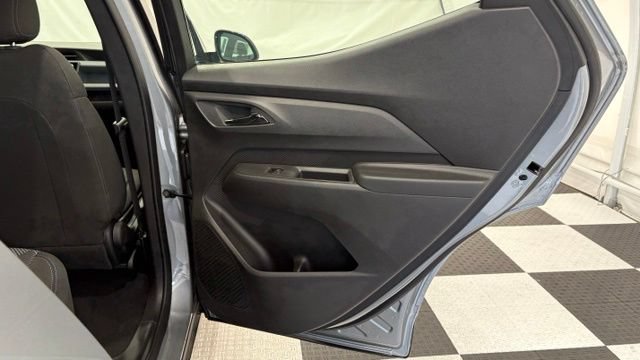 New 2027 Chevrolet Bolt LT w/ Comfort Package FWD image 24