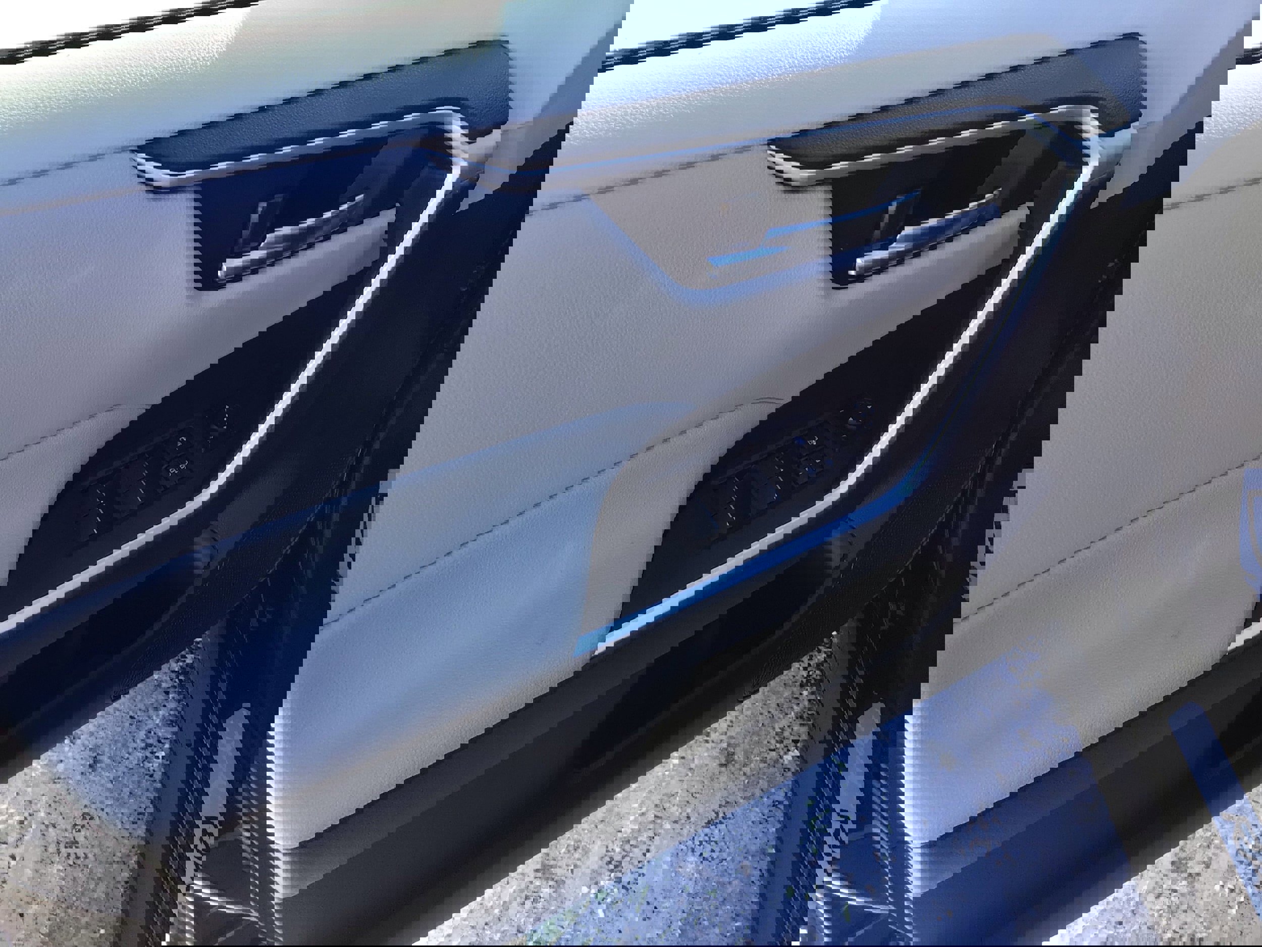 Used 2023 Toyota RAV4 XLE image 11