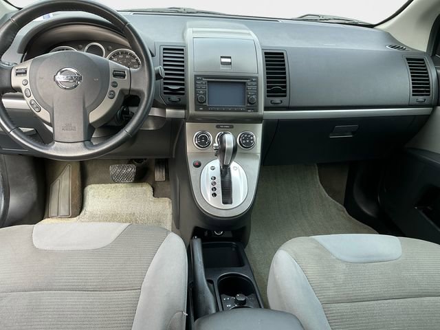 Used 2011 Nissan Sentra 2.0 SL w/ Navigation Pkg image 11