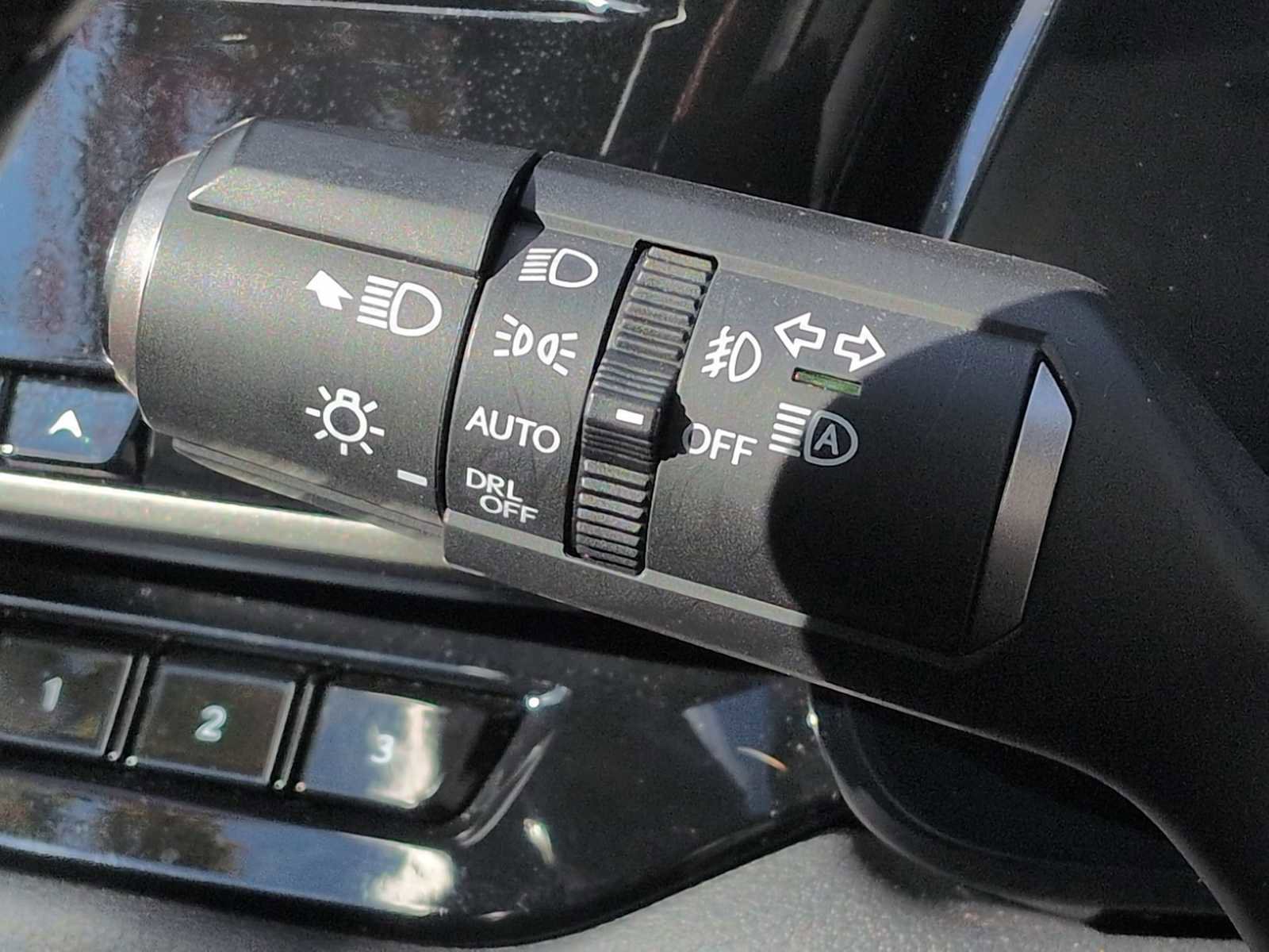 Used 2023 Lexus RX 350 Premium image 27