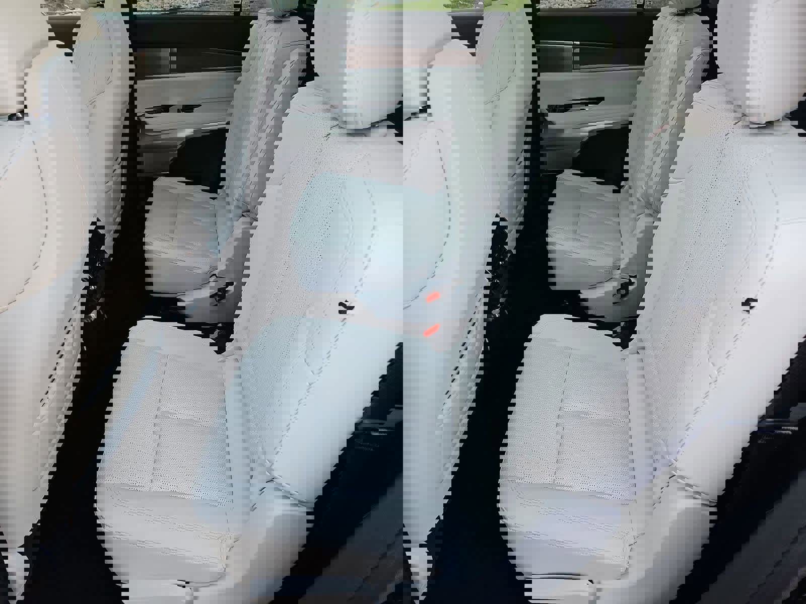 Used 2026 Cadillac Vistiq Luxury w/ LPO, Floor Liner Package image 20