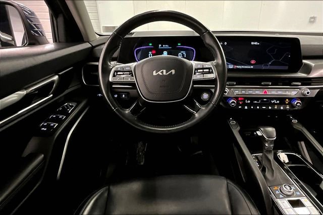 Used 2025 Kia Telluride S image 6