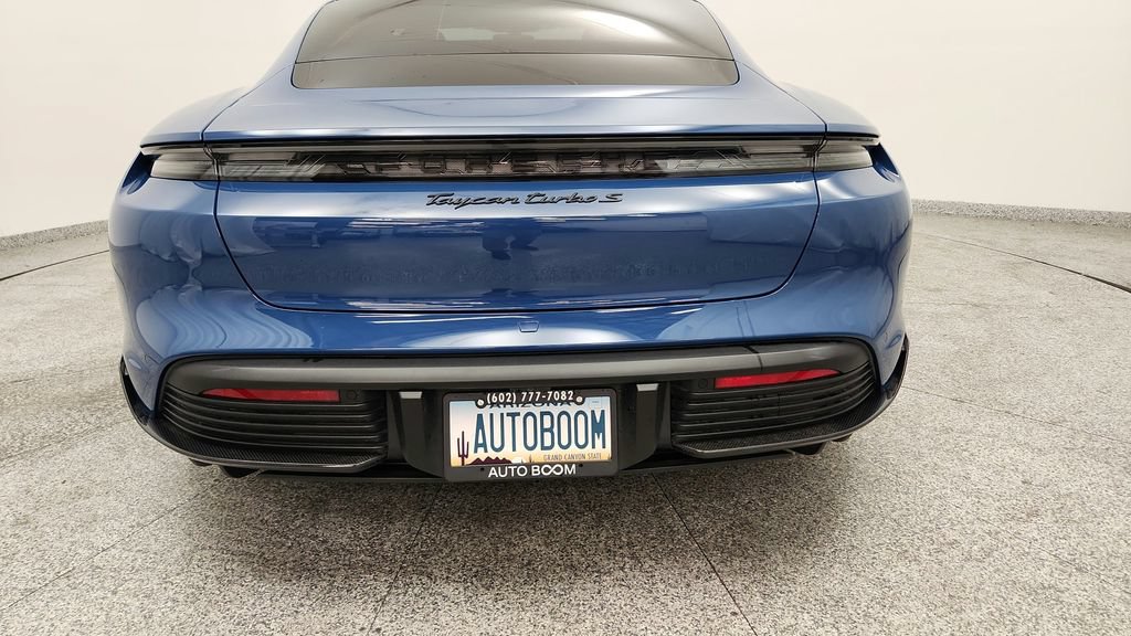 Used 2021 Porsche Taycan Turbo S AWD/4WD image 18