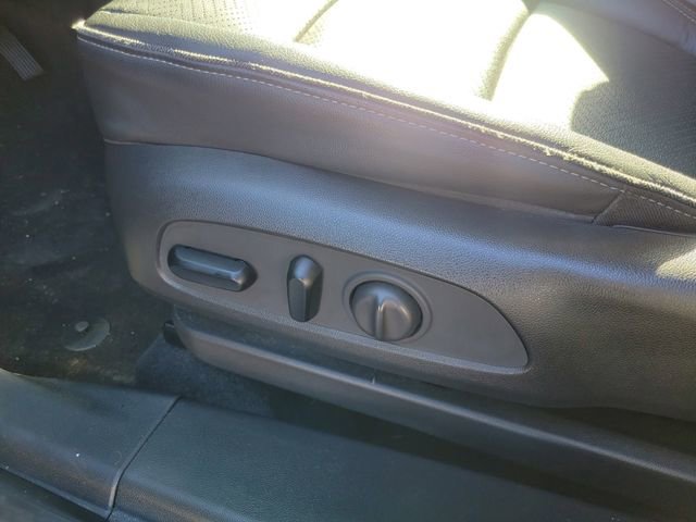 Used 2021 Buick Encore GX Essence image 10