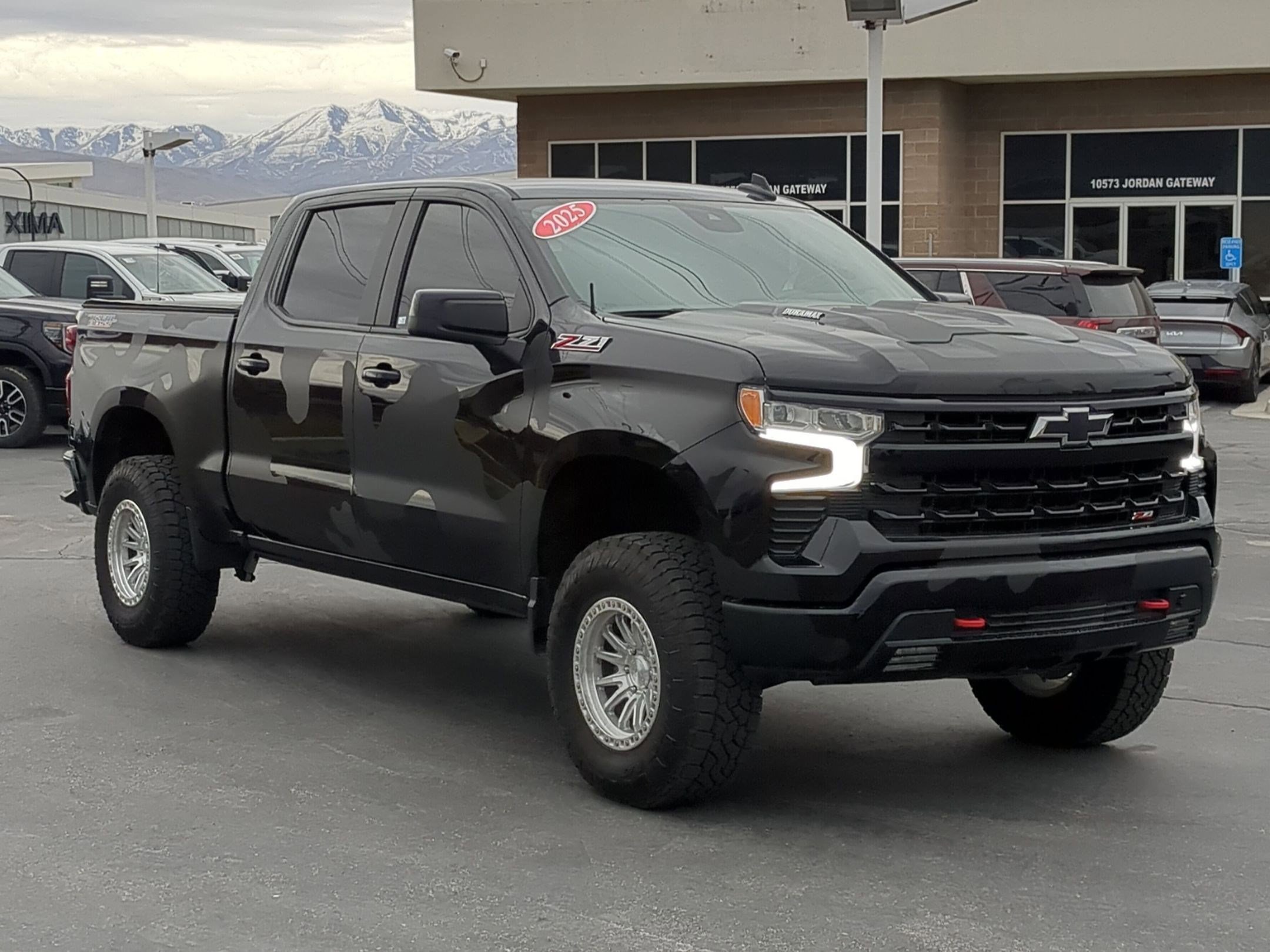 Used 2025 Chevrolet Silverado 1500 LT Trail Boss image 8