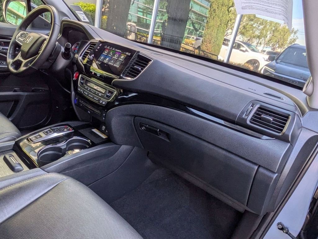 Used 2022 Honda Pilot Elite image 22
