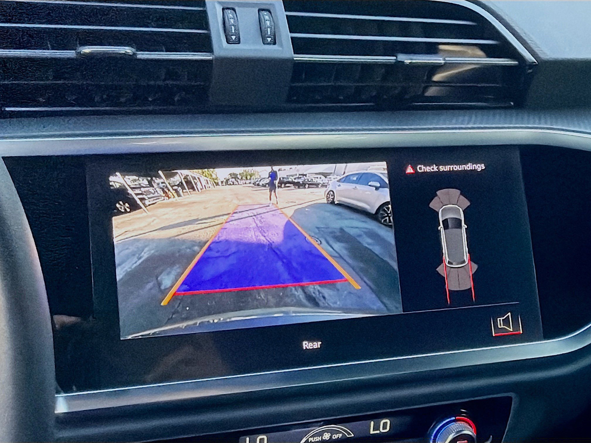 Used 2024 Audi Q3 2.0T Premium image 13